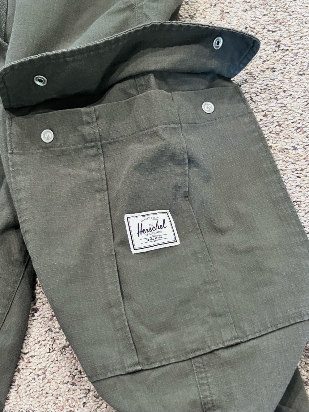 Herschel Supply Company Olive Green Cargo Pants Men’s 32 - Picture 10 of 16